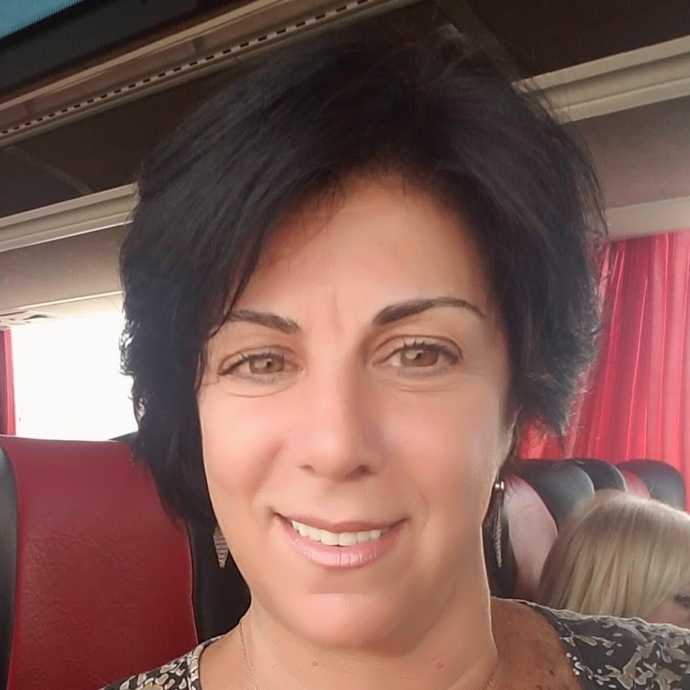 Meet your Posher, Linda